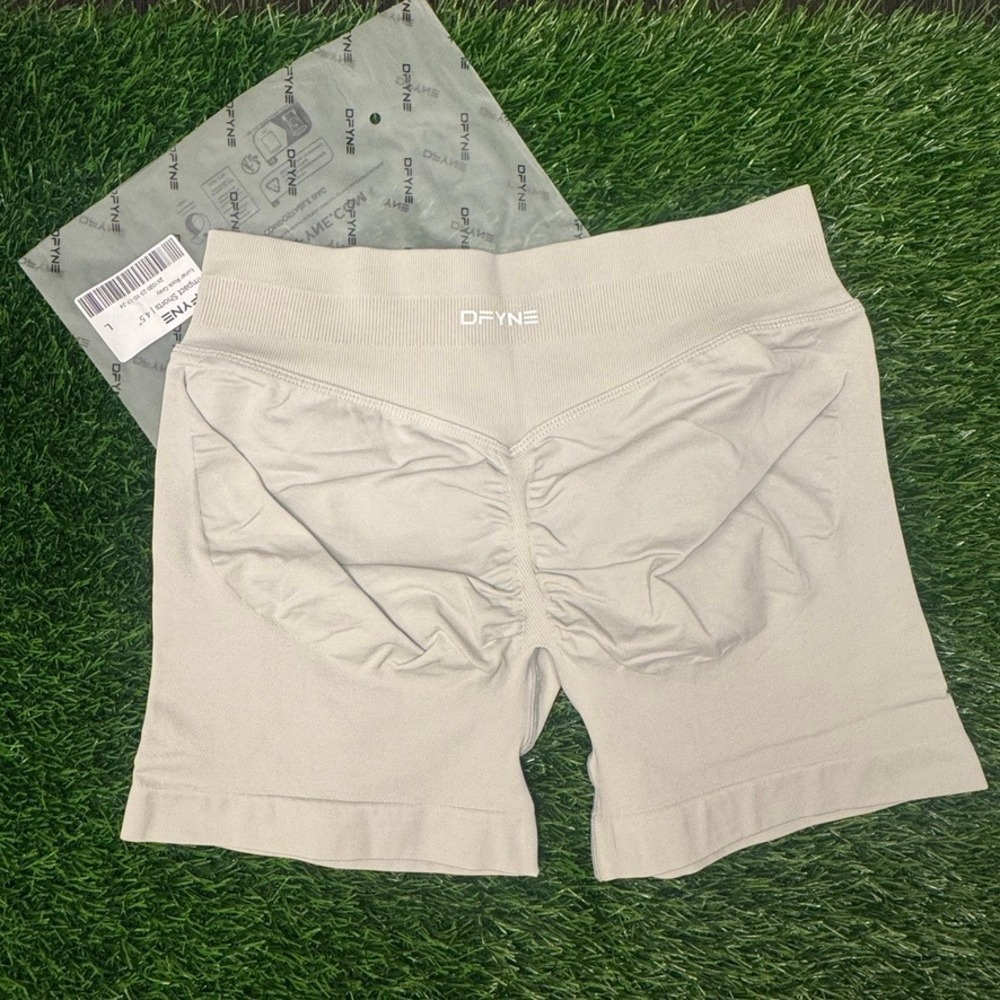 Dfyne impact shorts 4.5" lunar rock gray large